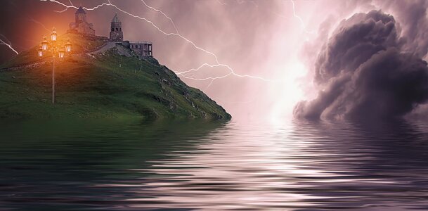Sea lantern lightning