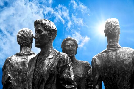 Sculpture bronze people