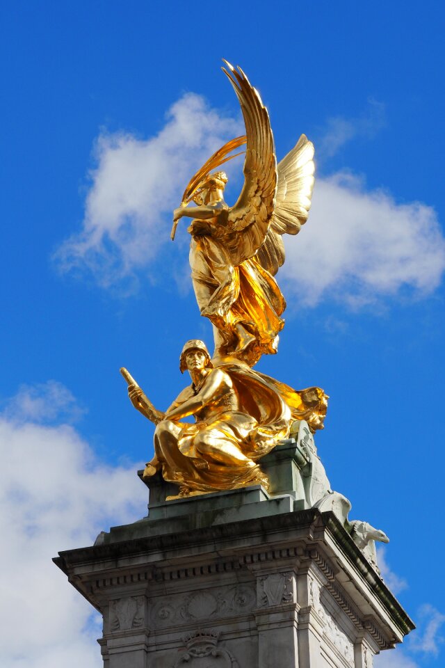 England golden places of interest