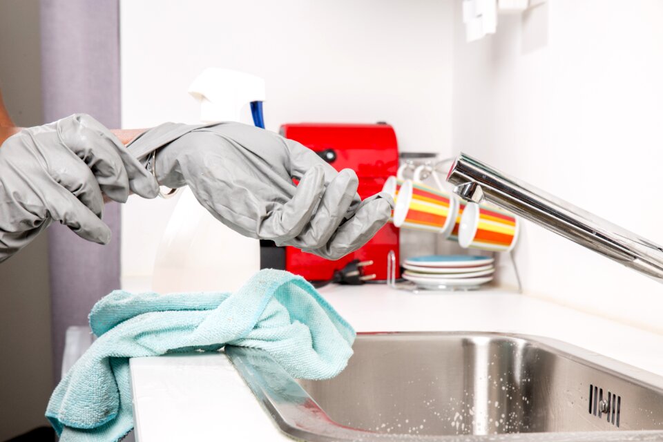 Cleaning household brush