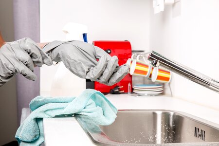 Cleaning household brush