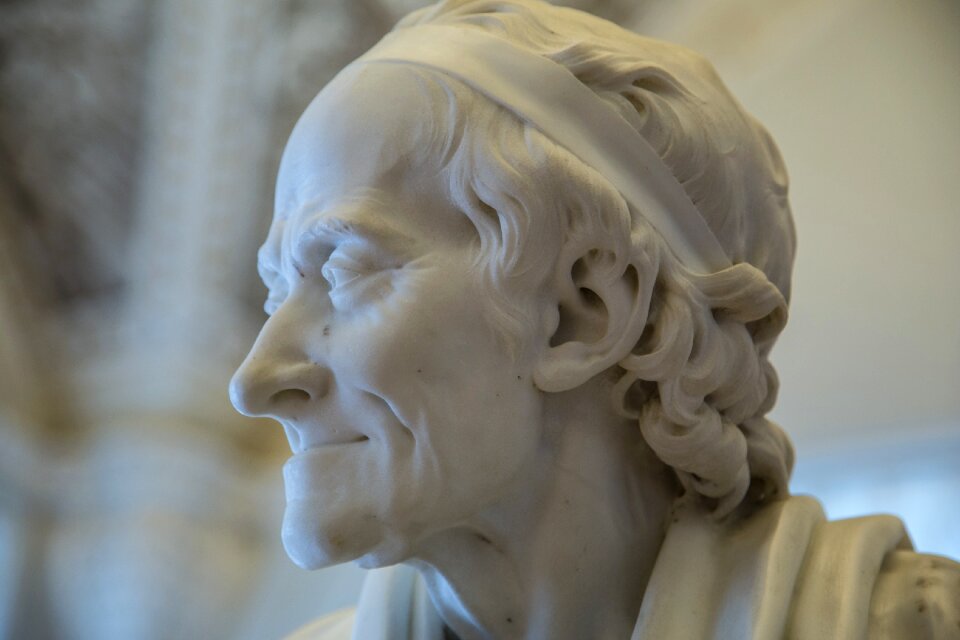 Philosopher sculpture writer