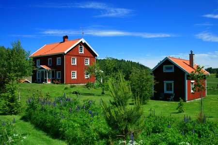 Landscape woodhouse red