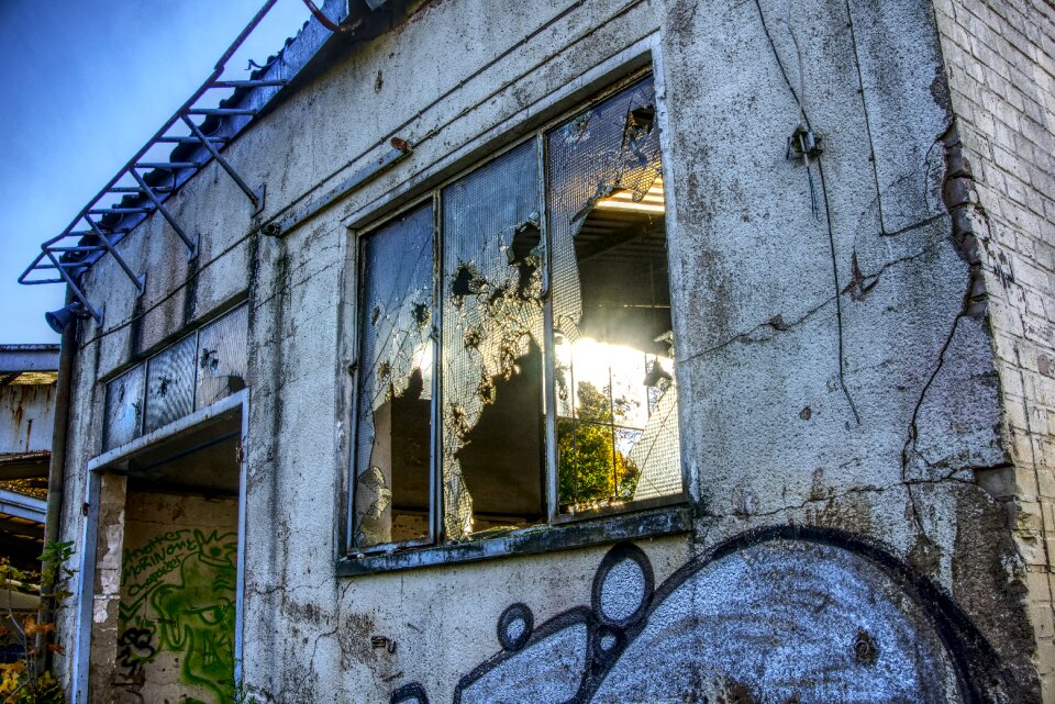 Broken lost place lost places