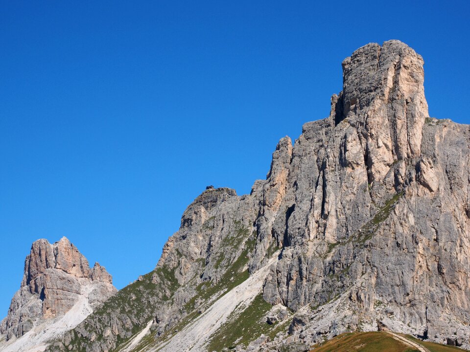Monte nuvolau monte gusela ampezzo dolomites