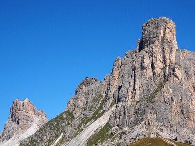 Monte nuvolau monte gusela ampezzo dolomites