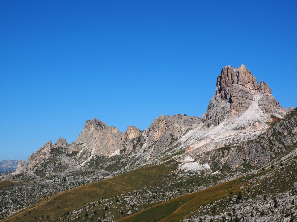 Punta dallago monte averau ampezzo dolomites