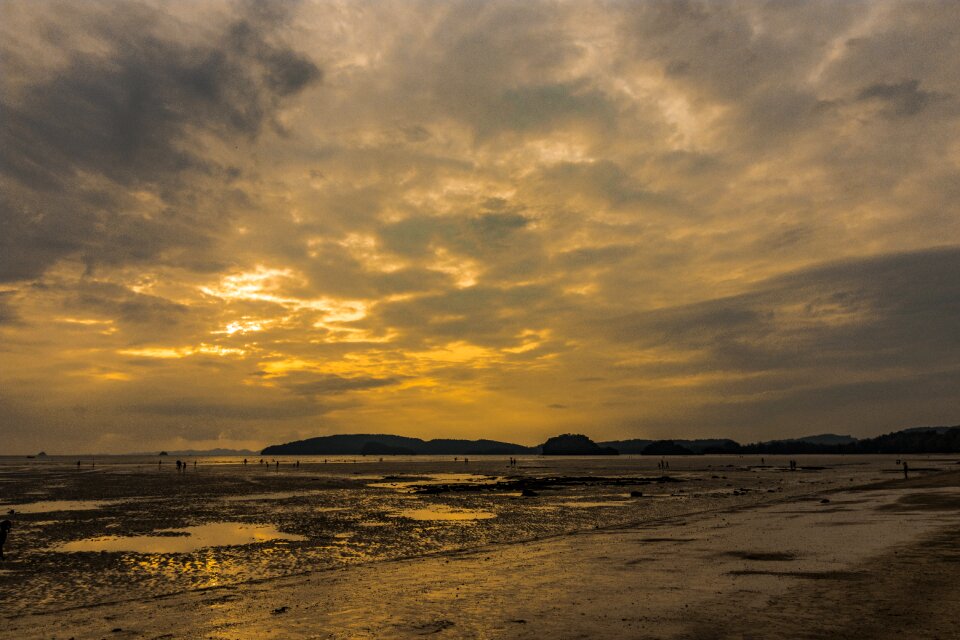 The dawn family nature sky