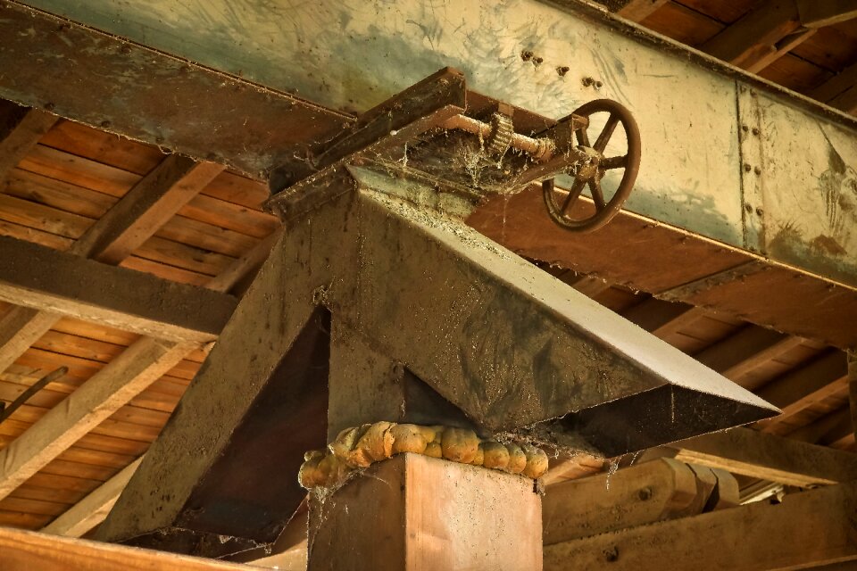 Abandoned pforphoto old
