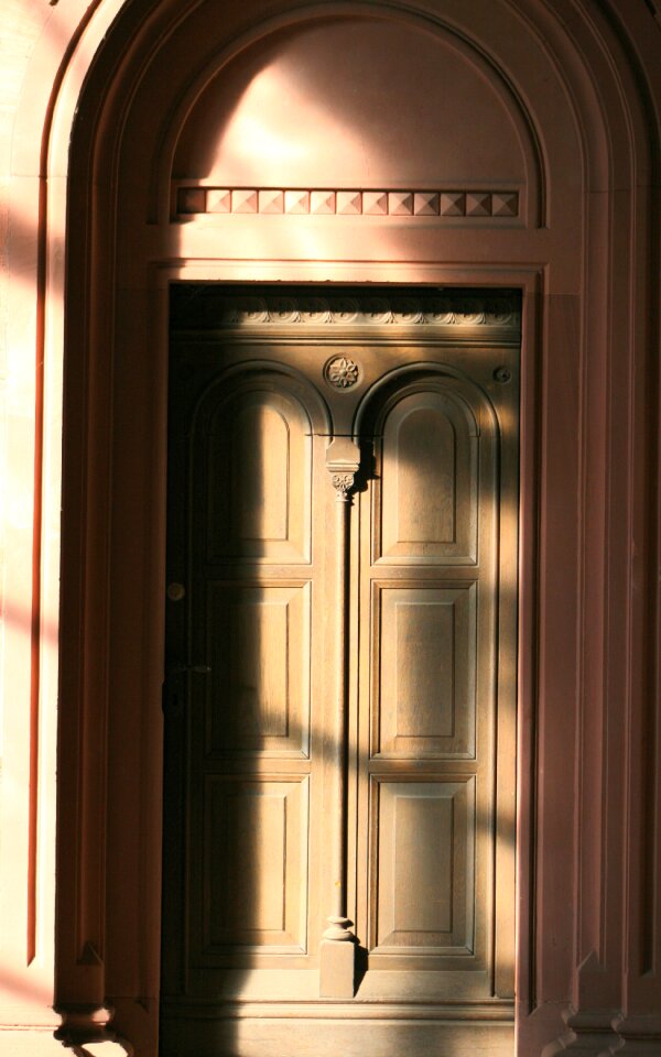 Door input architecture