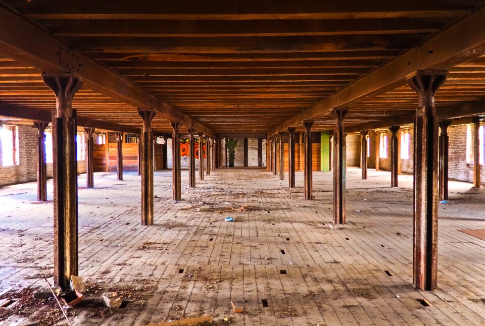 Abandoned pforphoto old