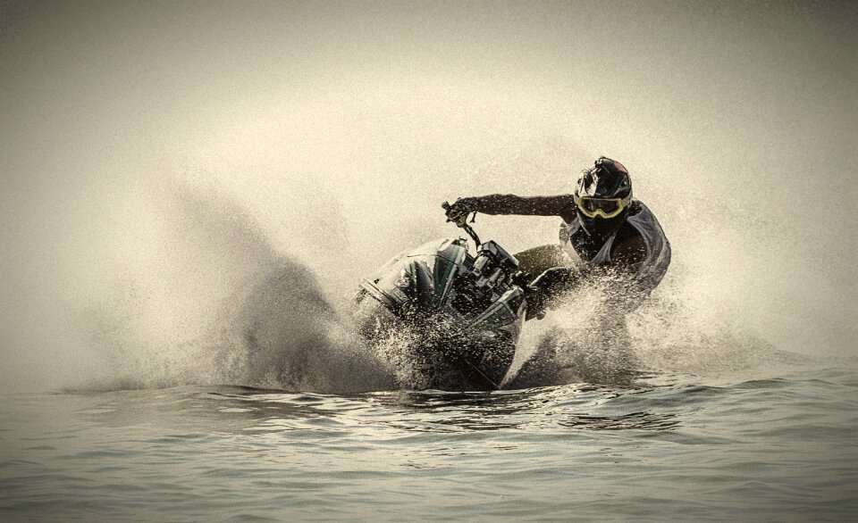Water sports racing motor boat race