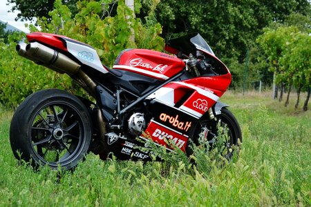 Racing bike superbike