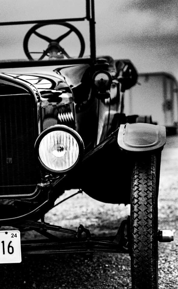 Vehicle car old