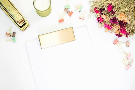 Clipboard flowers clips