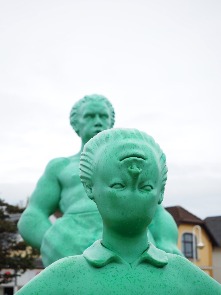 Artwork person green