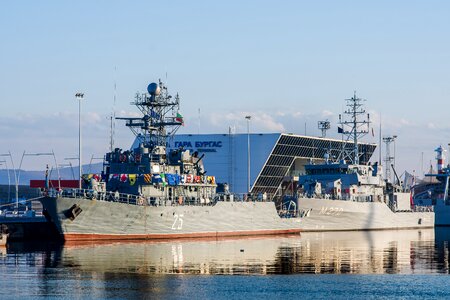 Watercraft harbor navy
