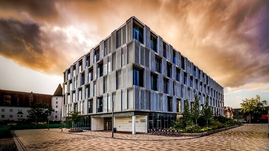 Building sunset audi