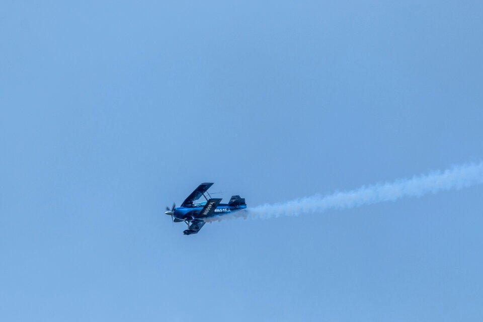 Aircraft flying flugshow