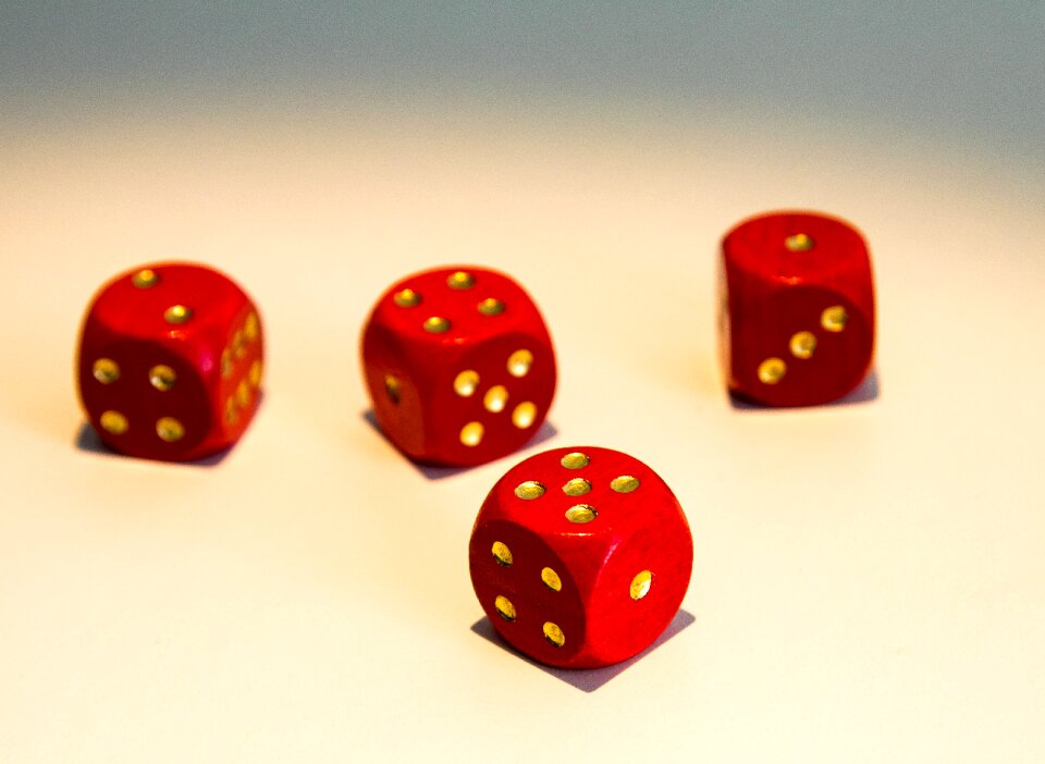 Cube gambling gamble