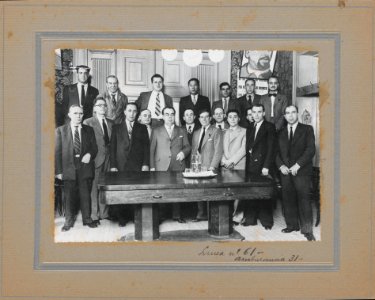 "[Manuel Blasco Garzón, retrato de grupo]"
