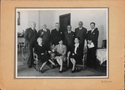 "Manuel Blasco Garzon, retrato de grupo"
