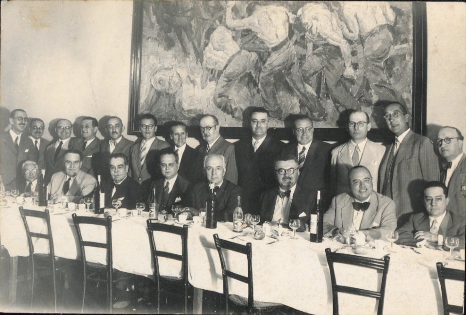 "Manuel Blasco Garzón, retrato de grupo. "