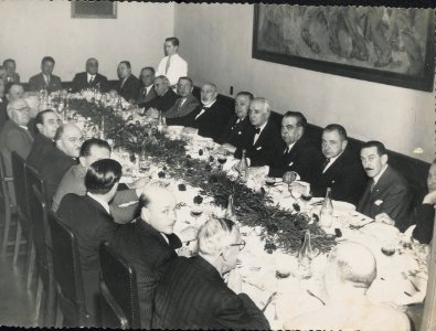 "Manuel Blasco Garzón. " 21 de Mayo de 1943, comida interna Centro Republicano Español. "