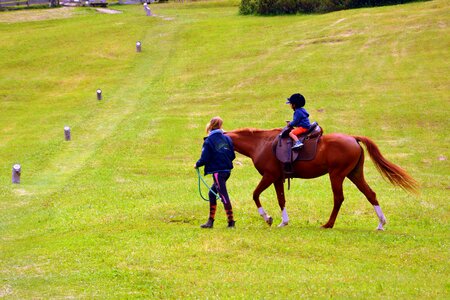 Accompany child instructor