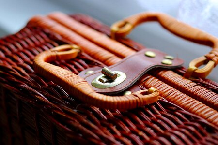 Wicker basket switching on Free photos