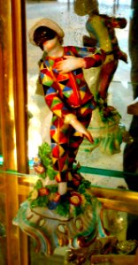 Harlequin - porcelain made in England at the Bow factory in East London, about 1765-68 - Museum of Villa Pignatelli in Naples (45726462022)