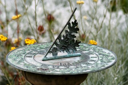 Object garden ornament time