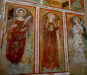 Saint Margaret, Saint Magdalene, Saint Barbara - fresco (half 14th century) - Donnaregina Vecchia Church-Museum in Naples (43906772365)