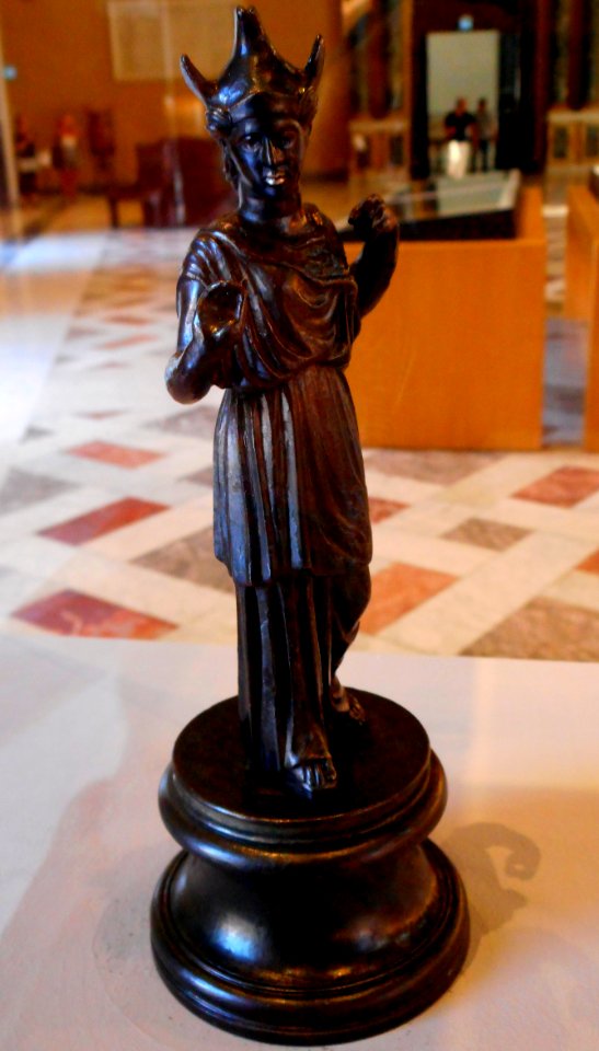 Statuette of Minerva (1st century AD) from Herculaneum - Exhibition Herculaneum and Pompeii Vision of Discovery at the Archaeological Museum of Naples (44654496875)