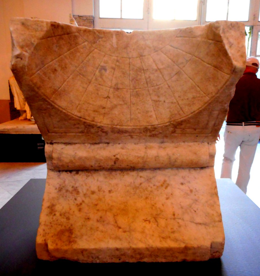 Sundial from Pompeii (before 79 AD) - Exhibition The hours of the Sun. Geometry and Astronomy of ancient Roman sundials, up to January 31, 2019 at Archaeological Museum of Naples (31135375728)