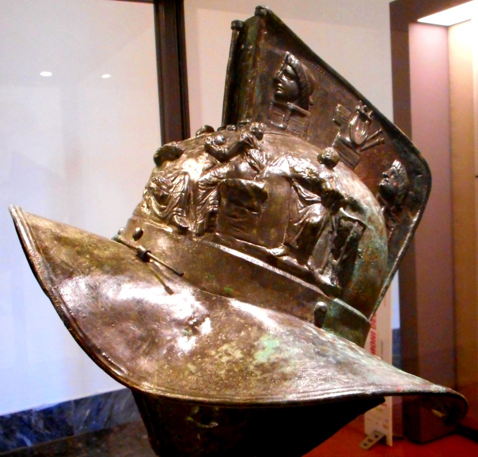 The Murmillo helmet found on March 23, 1863 at Pompeii, Portico Area (Quadriporticus) then transformed into a gladiators barracks - Archaeological Museum of Naples (31138691198)