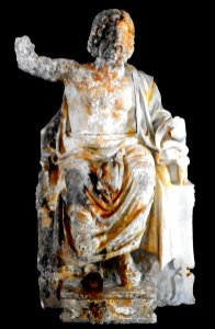 'Zeus to the throne' - Marble statue (about 100 BC) from Campania - Naples, Archaeological Museum