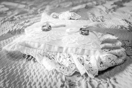 Rings marriage pillow