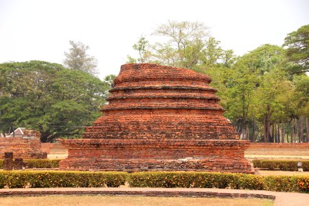 13th Century Thai City of Sukhothai Wat Chana Songkhram, Sukhothai Historical Park (46912101904)