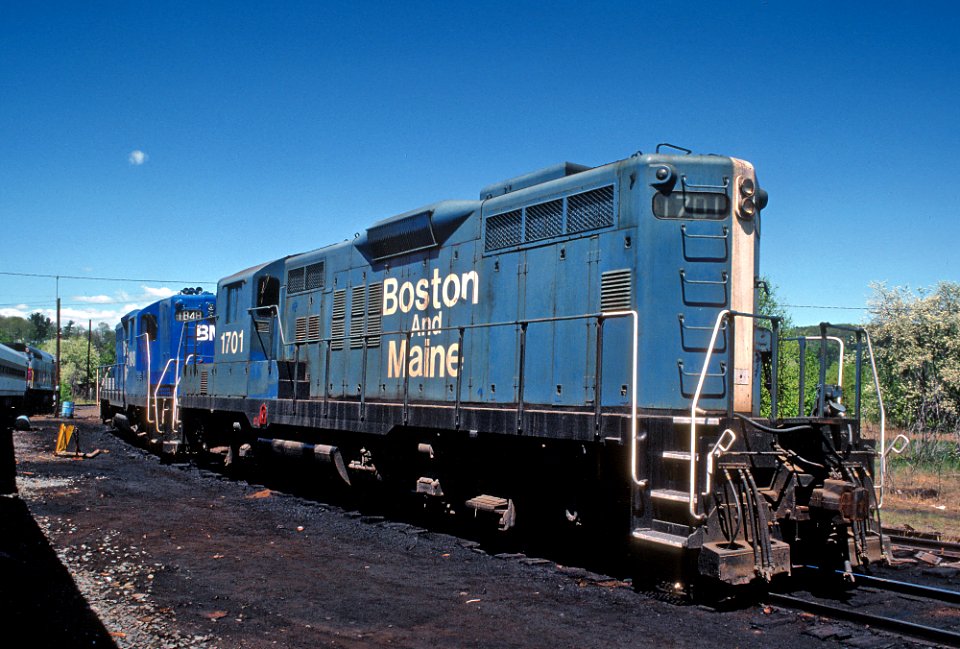 14 Photos Roger Puta took on, I assume, a Massachusetts Bay Railroad Enthusiasts, fan trip in June 1982 (32334859855)