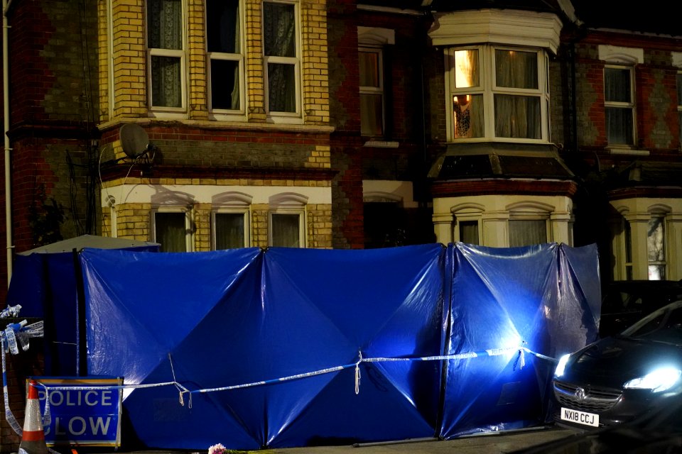 20.11.12 Reading Murder Oxford Road DSC00324 (50594623641)