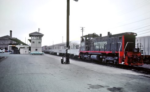 2 Casablanca Fan Co. cars being added to Amtrak at the Southern Pacific 16th Street station in Oakland, CA in August 1981 (30405549654)