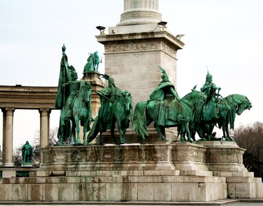 Horses monument landmark photo