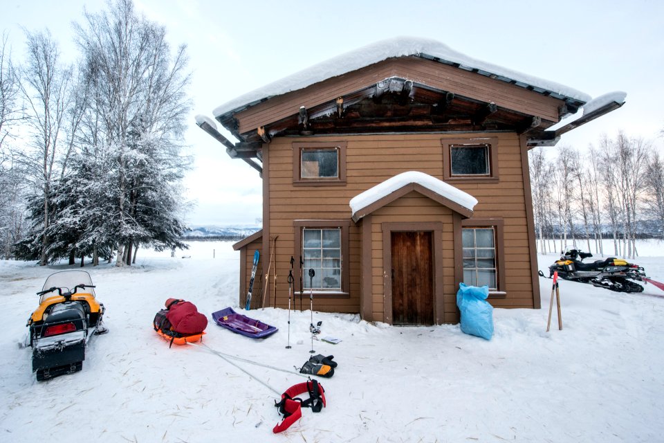 2016 Yukon Quest in Yukon-Charley - Slaven's Roadhouse (27046719366)