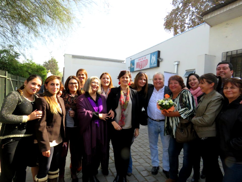 2017.05.04.Lanzamiento Programas Jefas de Hogar, 4a7 y Escuela de Emprendimiento La Cisterna (34371638392)