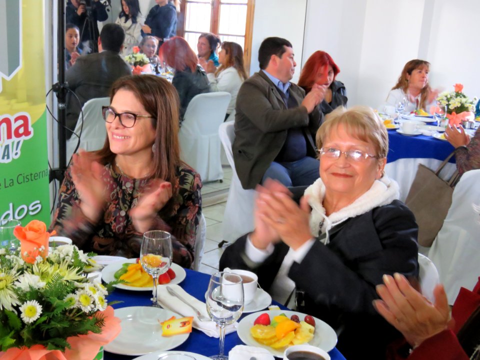 2017.05.04.Lanzamiento Programas Jefas de Hogar, 4a7 y Escuela de Emprendimiento La Cisterna (34371671972)