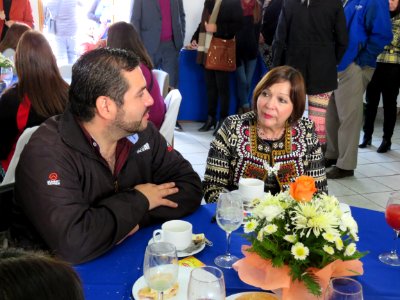 2017.05.04.Lanzamiento Programas Jefas de Hogar, 4a7 y Escuela de Emprendimiento La Cisterna (33689799904)