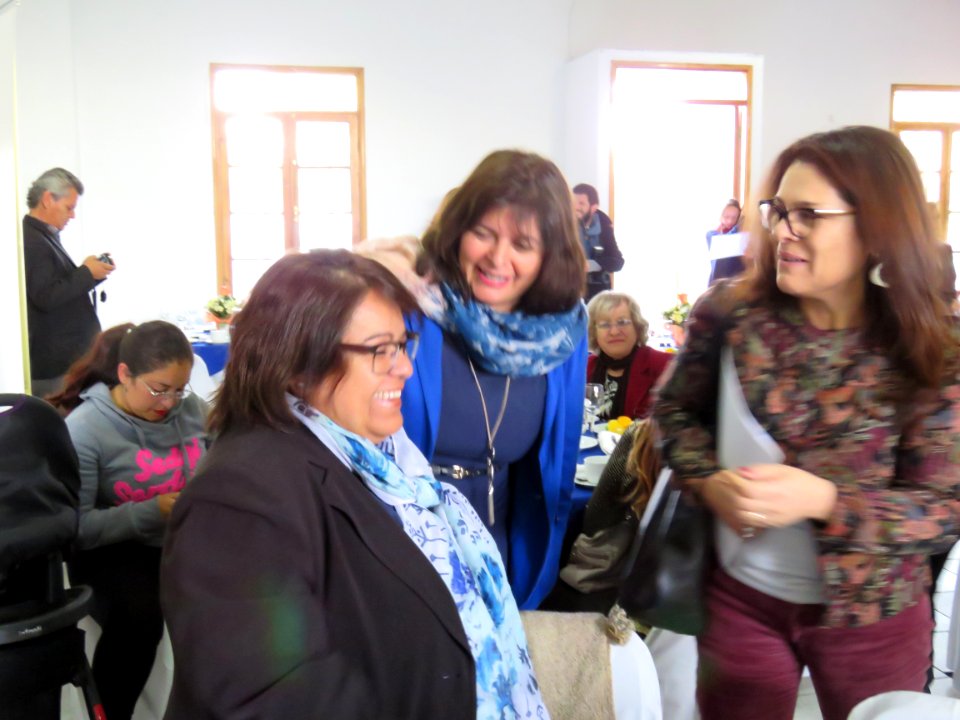 2017.05.04.Lanzamiento Programas Jefas de Hogar, 4a7 y Escuela de Emprendimiento La Cisterna (34402526901)
