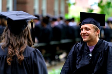 2018 Commencement BW14023 (41925462644)