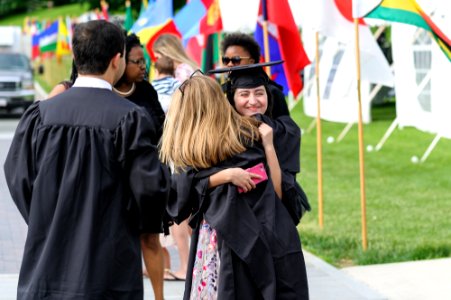 2018 Commencement BW13927 (42644189821)